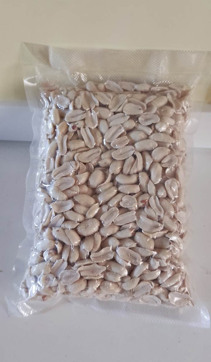 بادام زمینی هندی خام